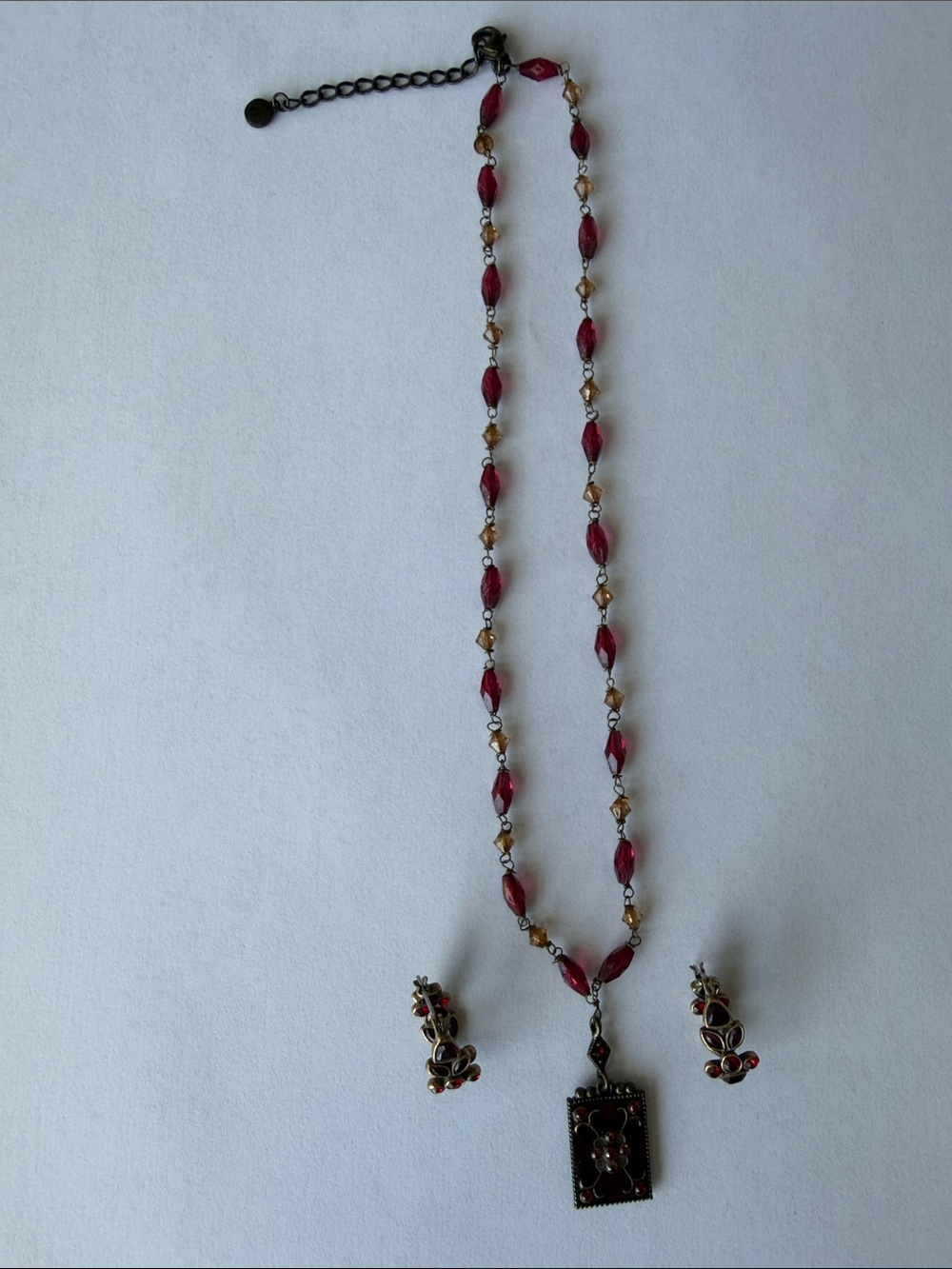 Vintage-Inspired Red Bead Pendant Necklace and Earring Set
